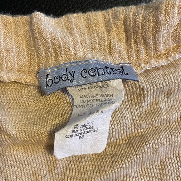 Super soft v-neck top - Picture 2 of 4